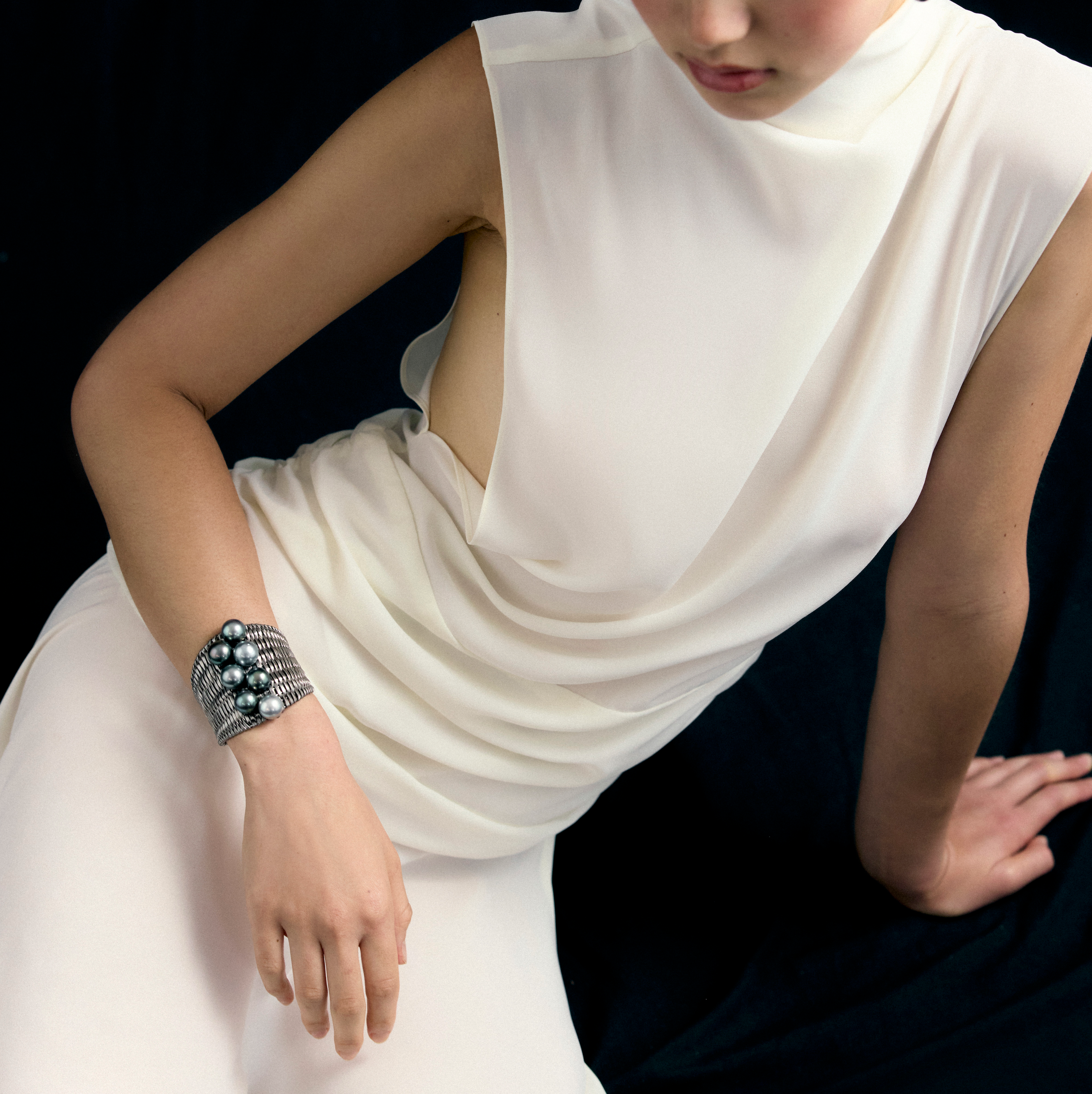 The Woven Leather Cuff (Silver)