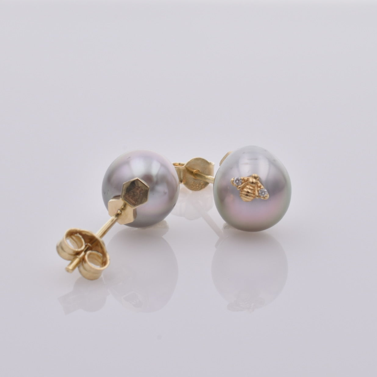 Heather Pearl Earrings